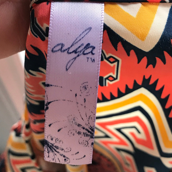 Alya Coral Navy Gold Aztec Tunic Blouse L - Picture 6 of 8